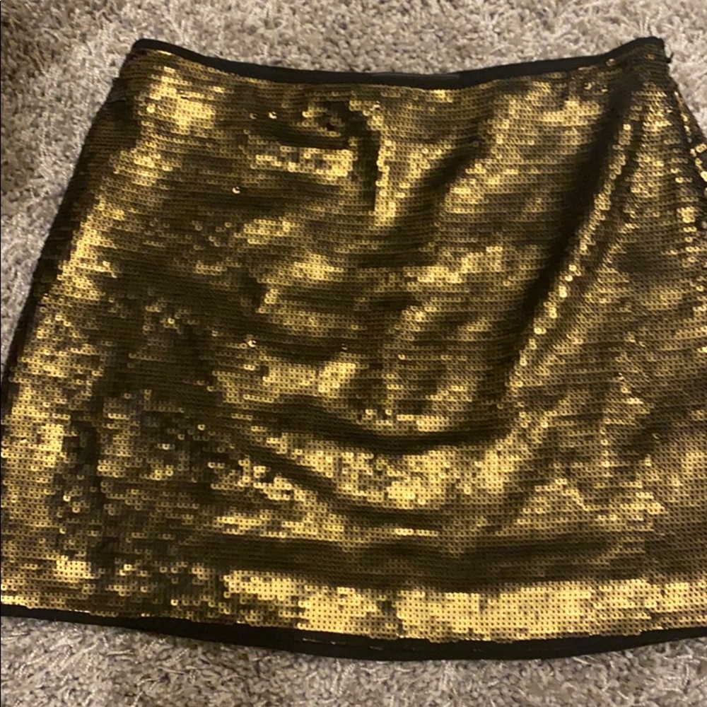 BCBG Sequin MINI skirt